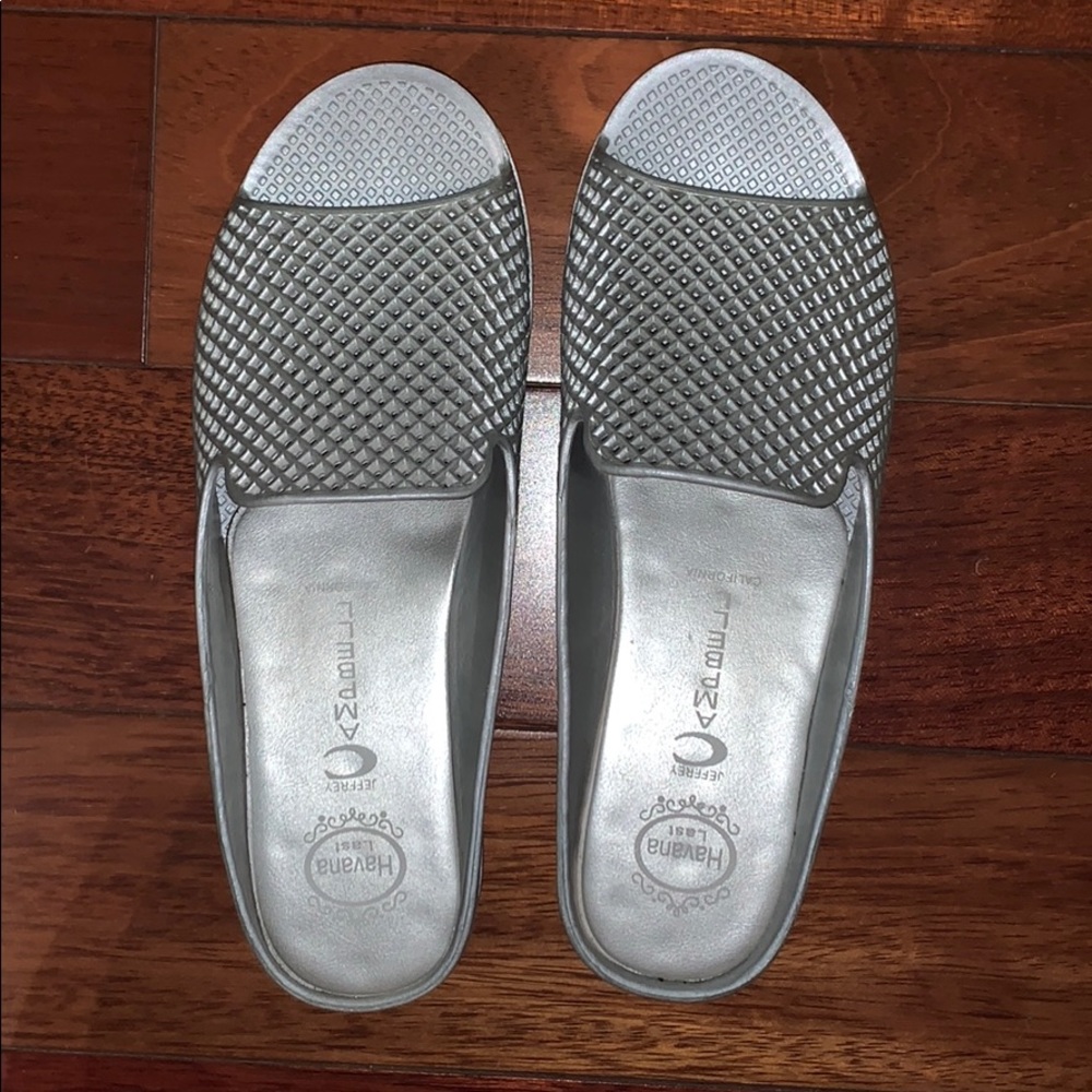 Jeffrey Campbell Havana Slides!!